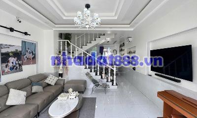 Bán nhà đường Phan Đình Giót , Phường Cam Ly - Đà Lạt Diện tích: 72 mv (5.2*13.9) Giá bán: 10 tỷ 950 triệu 